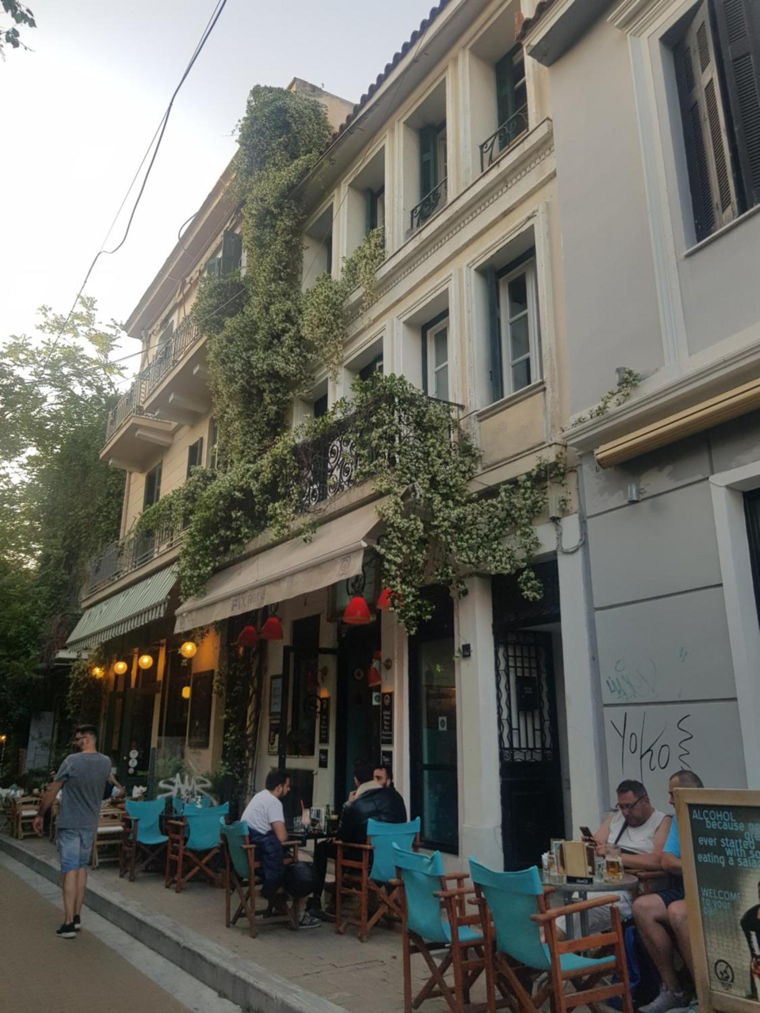 Psiri Gem From In Vivo Apartments- Spacious 1St Floor Apartment With Balcony In Athens' Historic Center ภายนอก รูปภาพ
